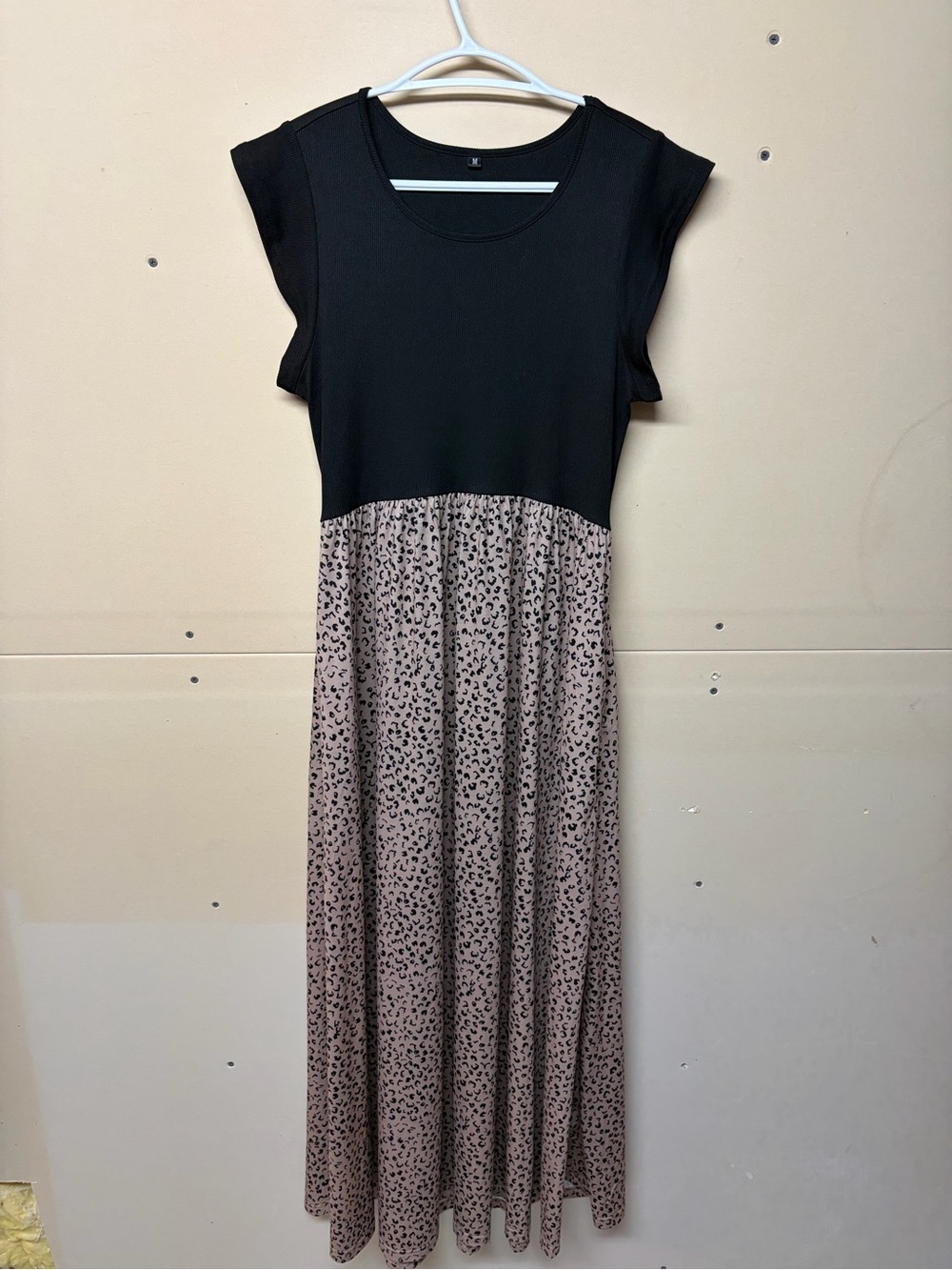 2/$20❤️- DRESS | Women’s dress size M